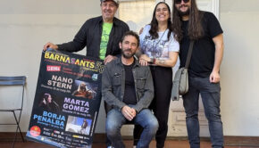 El director del BarnaSants, Pere Camps, amb Nano Stern, Marta Gómez i Borja Penalba / Sara Soteras