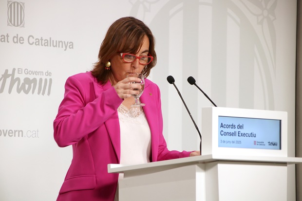 Sílvia Paneque en roda de premsa / Bernat Vilaró
