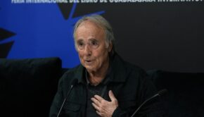 Joan Manuel Serrat en roda de premsa a la FIL de Guadalajara (Mèxic) / Nico Tomás