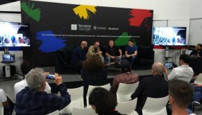 Roger Mas i Cobla Sant Jordi a la presentació del concert a la FIL / Eli Don