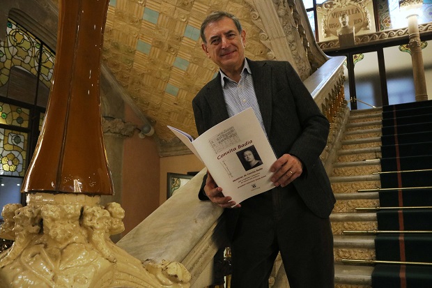 Salvador Brotons amb les partitures del concert homenatge a Conxita Badia / Maria Aladern
