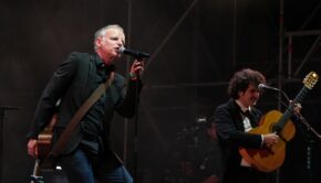 Lluís Gavaldà d'Els Pets a la Castanyada del Cabró Rock 2025 / Pere Francesch