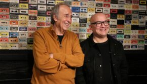 Joan Manuel Serrat i Jofre Bardagí / Sara Soteras