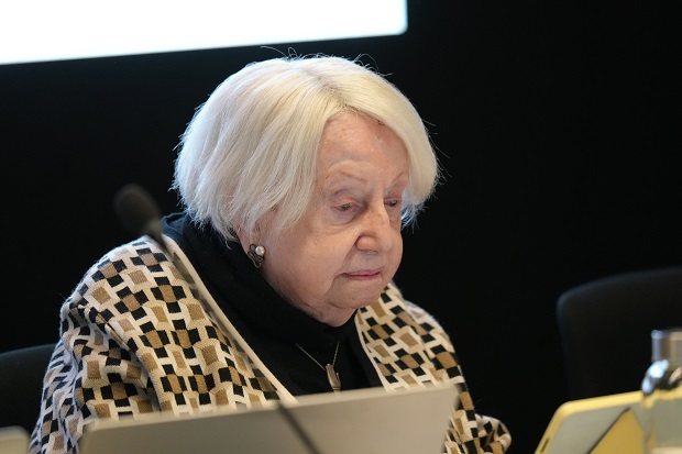 Montserrat Torrent / Eli Don