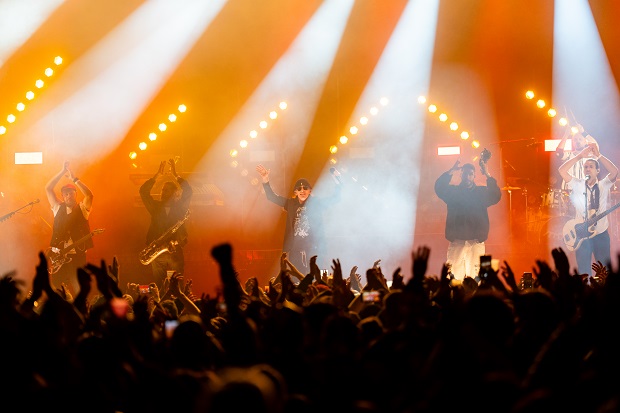 Concert de Buhos al Poble Espanyol de Barcelona / Joan Mateu Parra