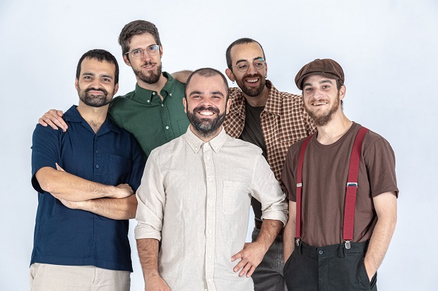 El Pony Pisador / Guspira Records