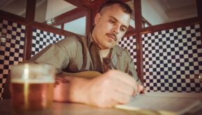 en Carlus / Kasba Music