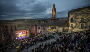 Actuació d'Els Amics de les Arts al Festival Strenes 2026 / Gaspar Morer