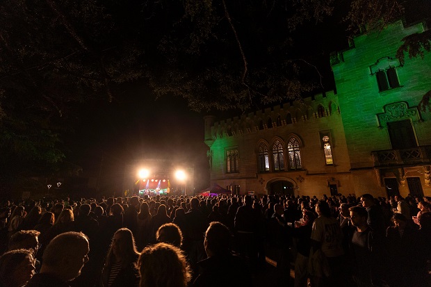 Escenari del Castell de Vila-seca / Martí Bech