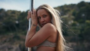 Laura West / Música Global