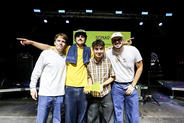 Pla Moguda / Carles Rodríguez-Enderrock