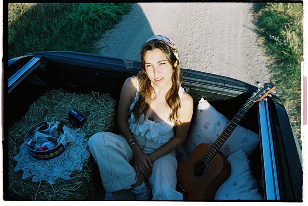 Sara Roy / Satélite K